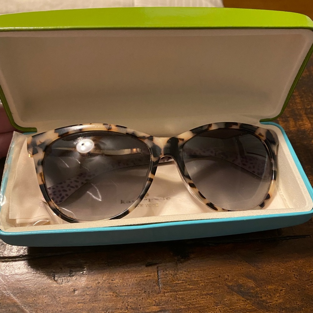 Guc With Box - image 1